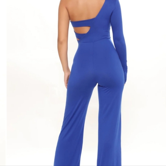 Fashion Nova Women's Jumpsuit - Picture 2 of 9